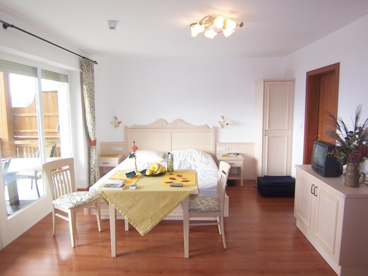 Appartement Tschivon Schenna Extérieur photo